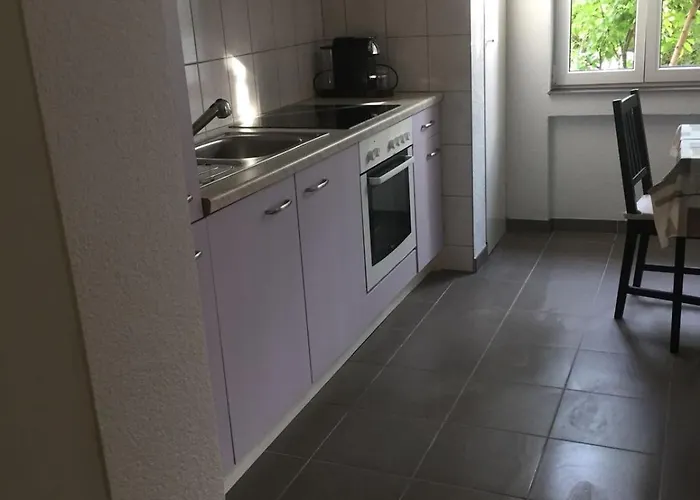 3 Zi Gartenwohnung Lägenhet